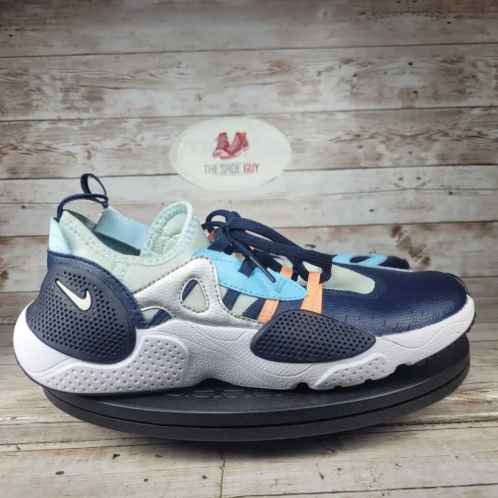 Nike Huarache E.D.G.E. Kids Size 6Y/ Women size 7.5 